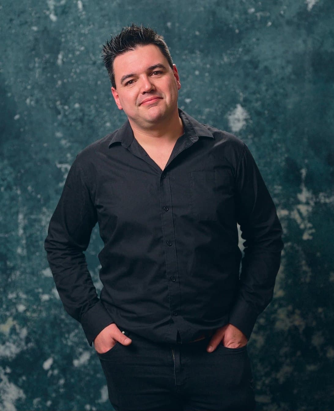 Rafa, filmmaker, iluminador y especialista en manejo de drones en BRM